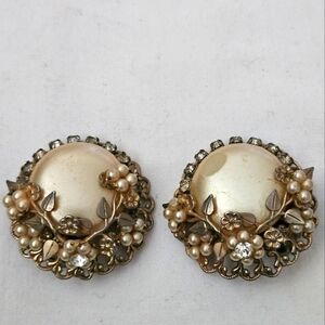 Vintage Estate Baroque Faux Pearl Gold Tone Leaves Rhinestones Plug Earrings